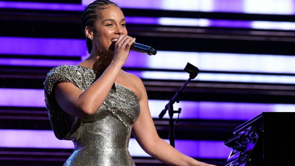 See Every Single Outfit Alicia Keys Wore While Hosting the 2020 GRAMMYs - www.etonline.com - Los Angeles