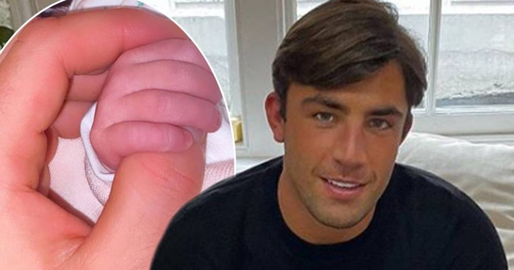 Jack Fincham shares adorable new photo of baby daughter Blossom after shock announcement - www.ok.co.uk