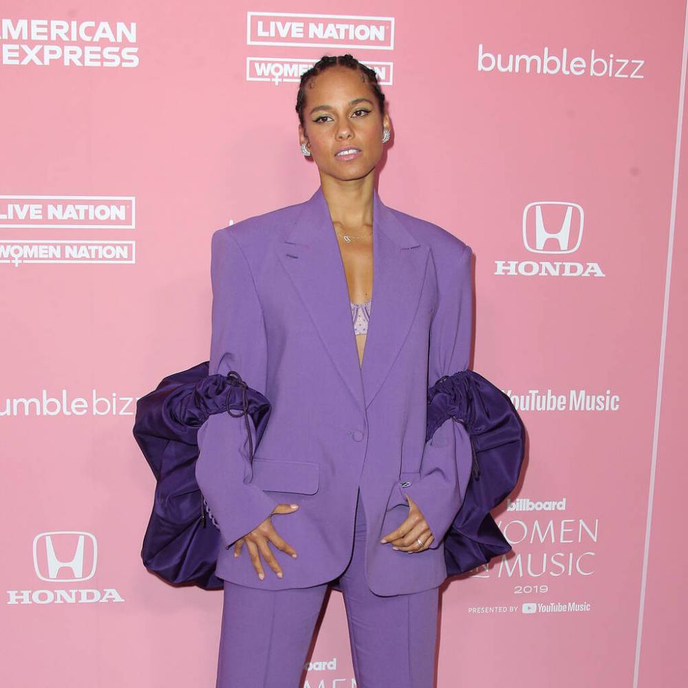Alicia Keys inspired by Kobe Bryant’s ‘fighting spirit’ during 2020 Grammy Awards - www.peoplemagazine.co.za - Los Angeles - California