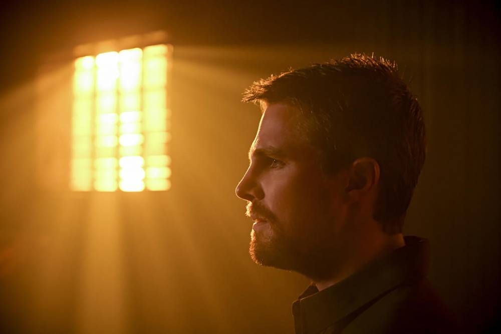 Arrow: How The CW Underdog Changed an Entire Network - www.tvguide.com