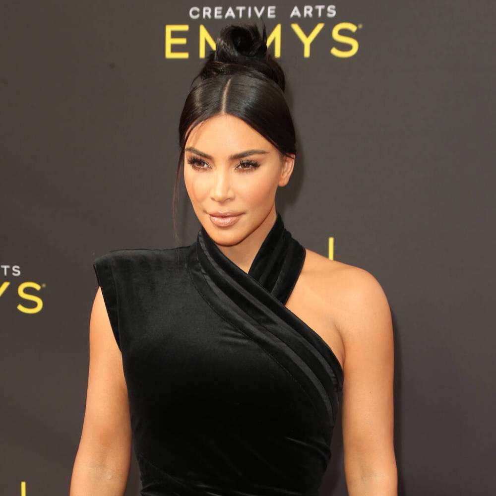 Kim Kardashian attends midnight Sunday Service in honour of Kobe Bryant - www.peoplemagazine.co.za - California