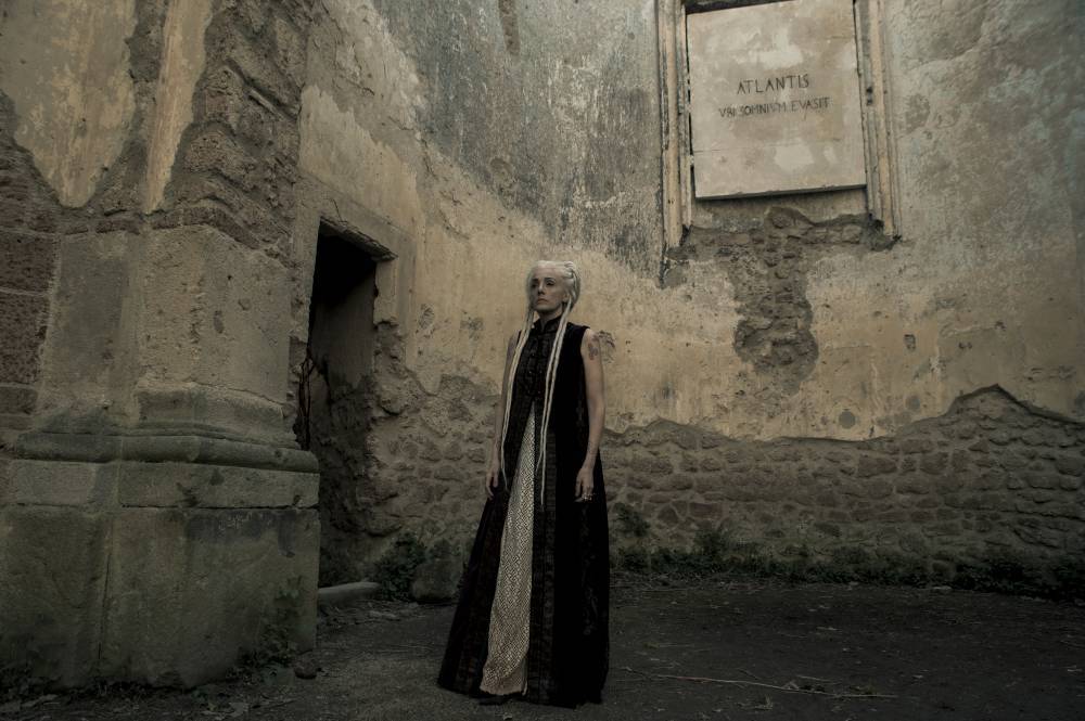 Netflix Unveils Third Italian Original, 17th Century Witchcraft Series ‘Luna Nera’ - variety.com - Italy - Rome