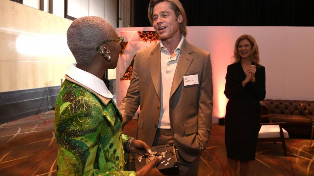 Brad Pitt Wore a Name Tag to the Oscars Luncheon and Fans Can't Get Over It - www.etonline.com - Hollywood