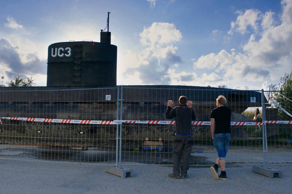Into the Deep Review: Submarines and Murder Make for a Chilling and Unusual True Crime Doc - www.tvguide.com - Australia - Denmark