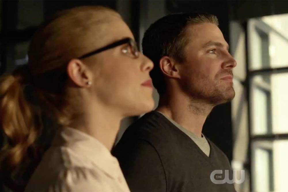 Arrow Bosses Explain Why That Olicity Series Finale Scene Was the Perfect Ending - www.tvguide.com