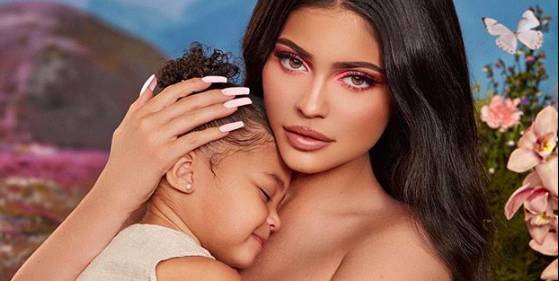 Kylie Jenner Reveals Intense Details About Her Labor and Delivery - www.cosmopolitan.com