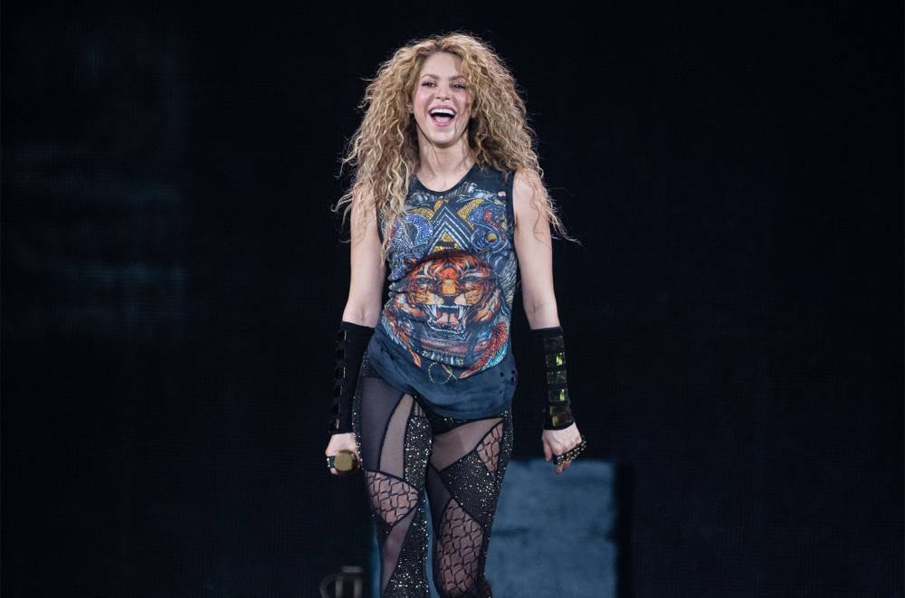 Watch Shakira's Dancers Get Hyped For Super Bowl Performance - www.billboard.com - Colombia
