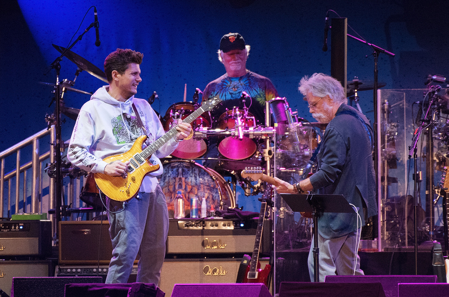 The Long Strange Trip of Dead &amp; Company Continues With Legacy-Honoring, Career-Spanning New Year's Eve Show - www.billboard.com