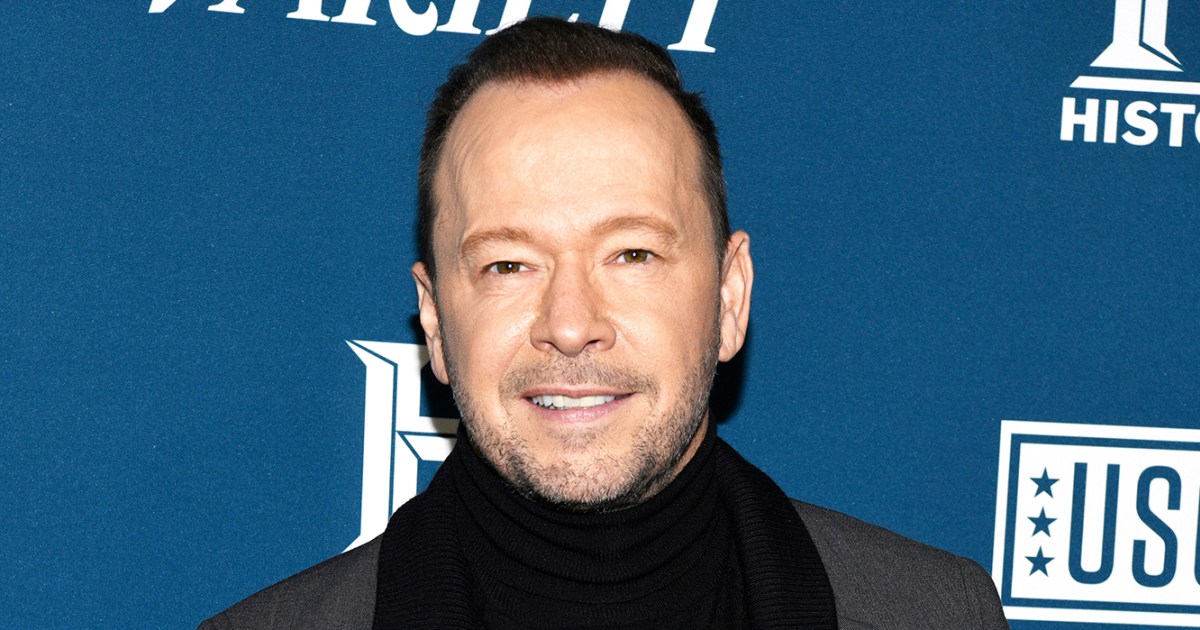 Donnie Wahlberg Leaves $2,020 Tip at IHOP in Celebration of the New Year - www.usmagazine.com - Illinois - parish St. Charles