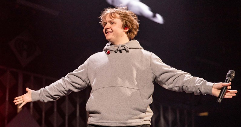 Lewis Capaldi claims the first Number 1 album of the new decade - www.officialcharts.com - Scotland