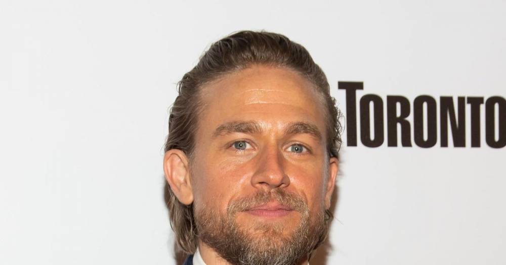 Charlie Hunnam really regrets making those marriage comments - www.wonderwall.com