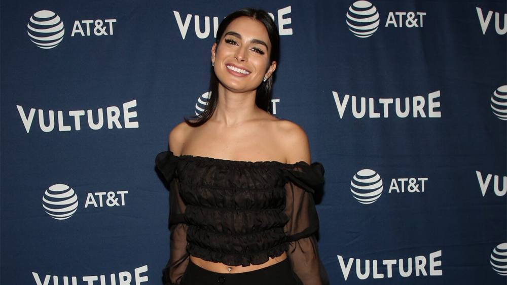Ashley Iaconetti wears 'Virginity Rocks' T-shirt, tells fans to 'remember to embrace your decisions' - www.foxnews.com