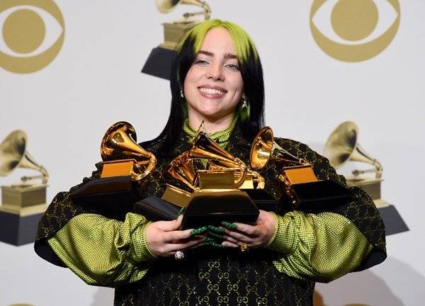 Billie Eilish to give ‘special performance’ at the Oscars - www.breakingnews.ie - USA