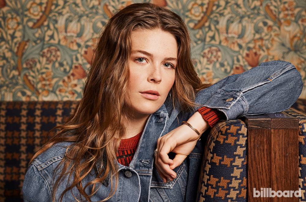 Maggie Rogers Is Feeling the 'Love' With Second Adult Alternative Songs No. 1 - www.billboard.com