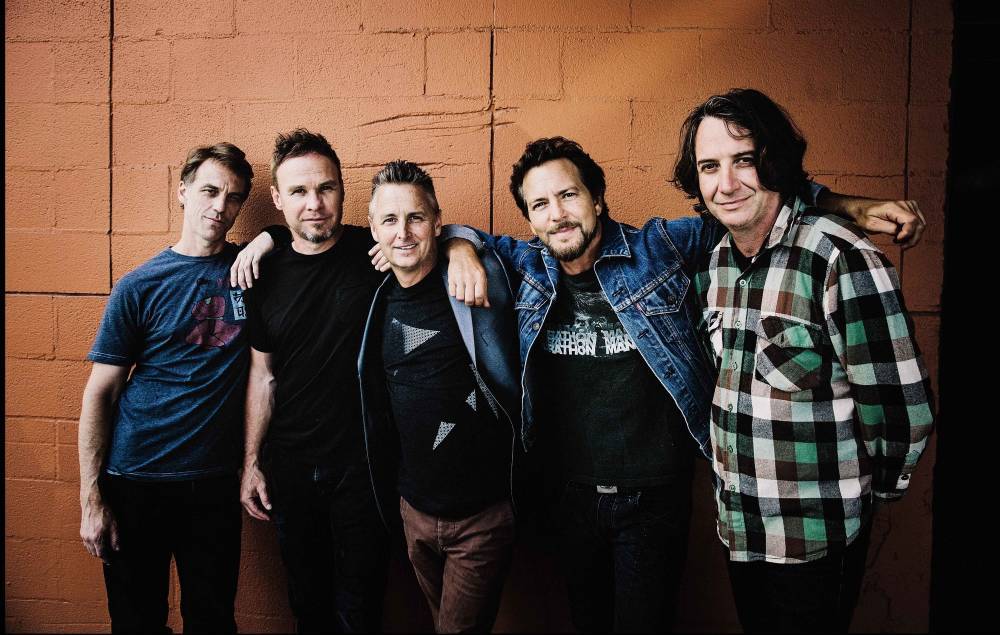 Pearl Jam get back to nature in ‘Dance of the Clairvoyants (Mach II)’ video - www.nme.com