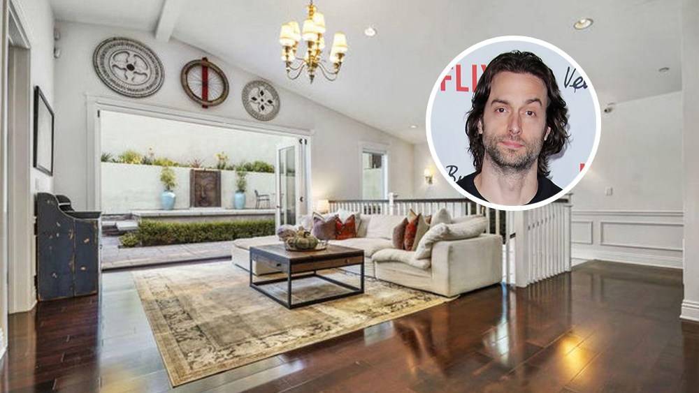 Jokester Chris D’Elia Lists East Coast Traditional in L.A.’s Laurel Canyon - variety.com
