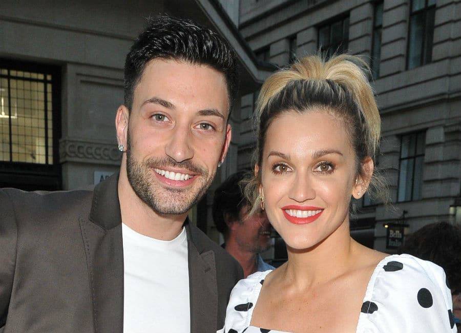 Ashley Roberts and Giovanni Pernice SPLIT after a year together - evoke.ie
