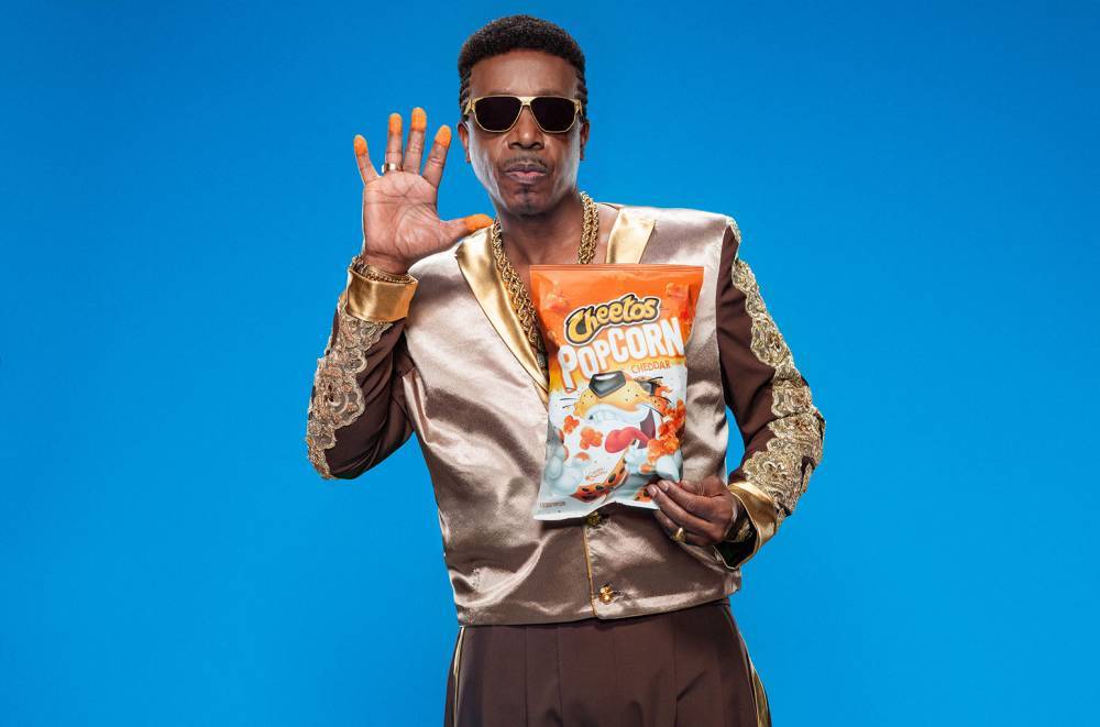 MC Hammer Says Cheetos Super Bowl Commercial Was No-Brainer: 'I Guarantee it Will Put a Smile On Your Face' - www.billboard.com