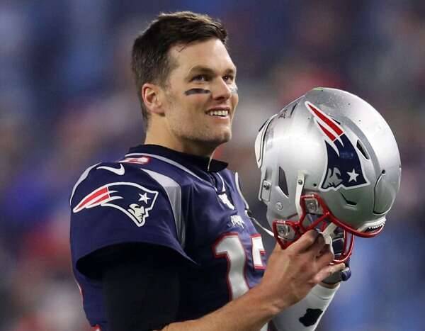 Why Patriots Fans Shouldn't Freak Out Over Tom Brady's Cryptic Photo - www.eonline.com