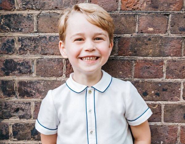 Prince George Joins Queen Elizabeth and More Royal Heirs in New Year's Portrait - www.eonline.com - county Charles