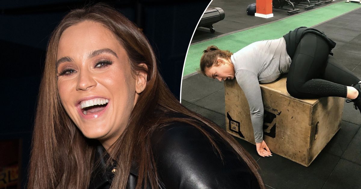 Vicky Pattison shares hilariously relatable photo of herself after first gym session in 2020 - www.ok.co.uk