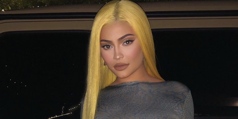 Kylie Jenner Paired a Bright Yellow Wig with a Ridiculously Tight Mini Dress - www.harpersbazaar.com