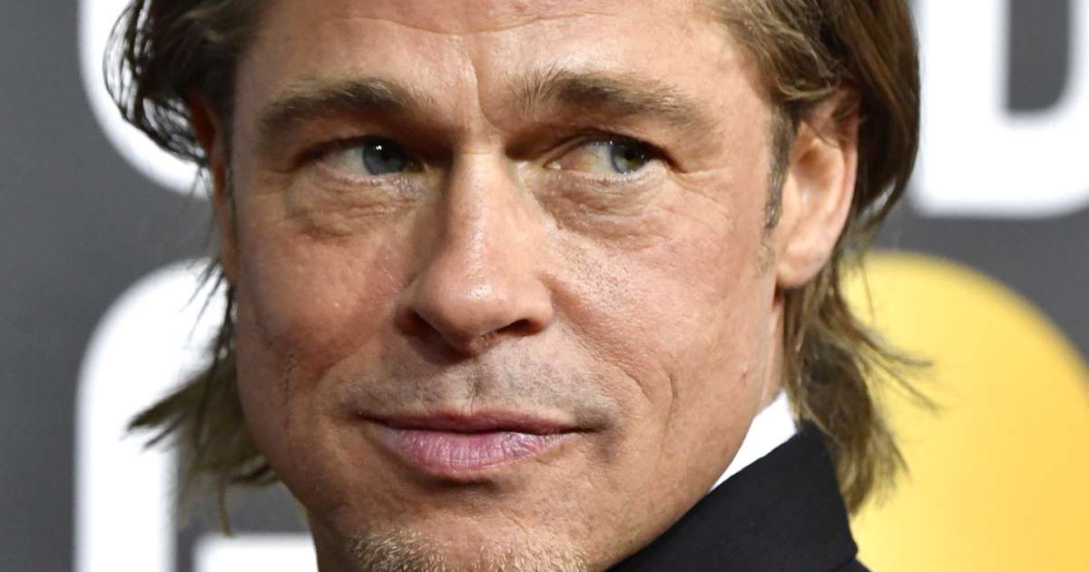 Brad Pitt Quips He Can't Bring Mom to Golden Globes: 'Anyone I Stand Next to They Say I’m Dating' - www.msn.com - county Hopkins
