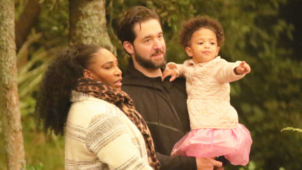 Serena Williams Carries Daughter Olympia, 2, During Sweet Family Outing At The Zoo — Pics - hollywoodlife.com - New Zealand