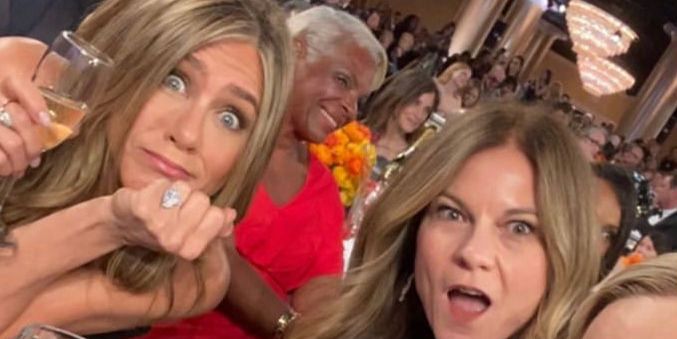 Reese Witherspoon Asked Beyoncé to Give Her and Jennifer Aniston a Glass of Champagne at the Golden Globes - www.elle.com - county Pitt