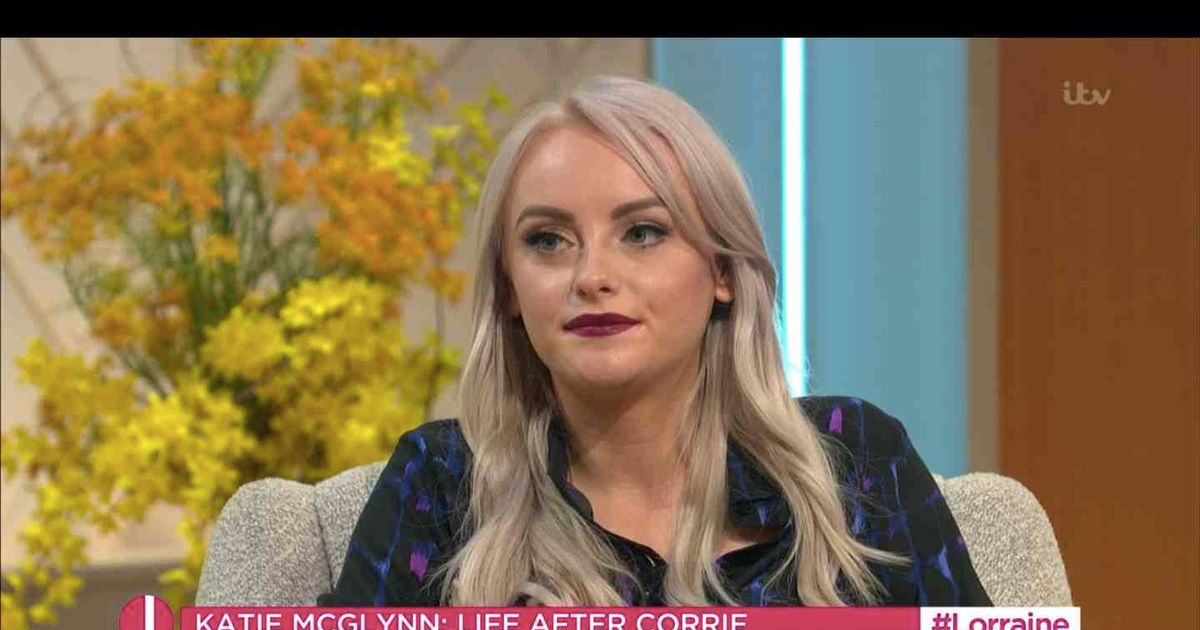 Coronation Street star Katie McGlynn collapsed from exhaustion and woke up in A&amp;E in her panto costume - www.ok.co.uk
