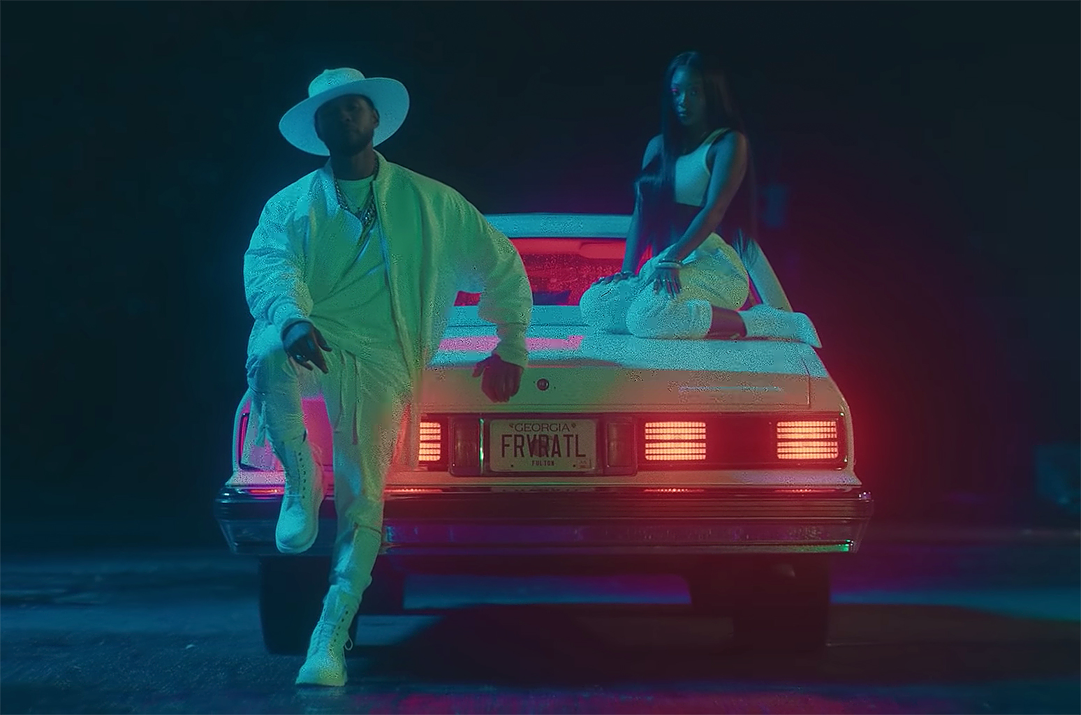 Summer Walker &amp; Usher Want You to 'Come Thru' in Sultry New Video: Watch - www.billboard.com