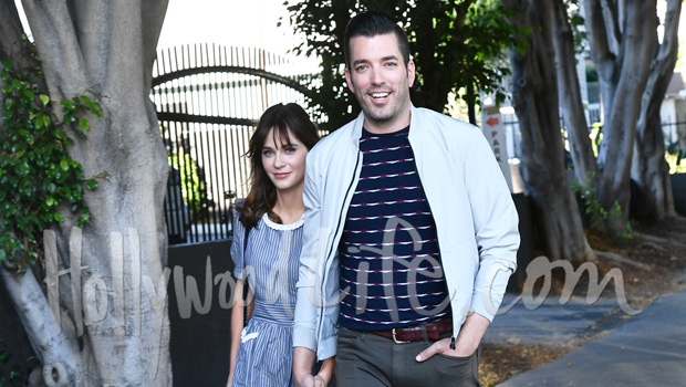 Zooey Deschanel &amp; Jonathan Scott Spark Engagement Rumors With Cryptic Comments On Instagram - hollywoodlife.com