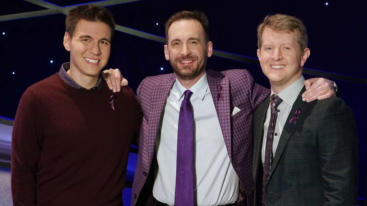 'Jeopardy! Greatest of All Time': James Holzhauer Jokingly Taunts Brad Rutter and Twitter Can't Get Enough - www.etonline.com
