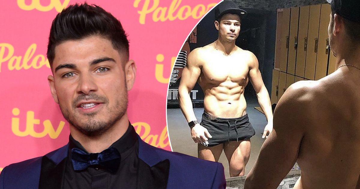 Love Island star Anton Danyluk shocks fans by showing off massive bulge in steamy shirtless picture - www.ok.co.uk - county Love