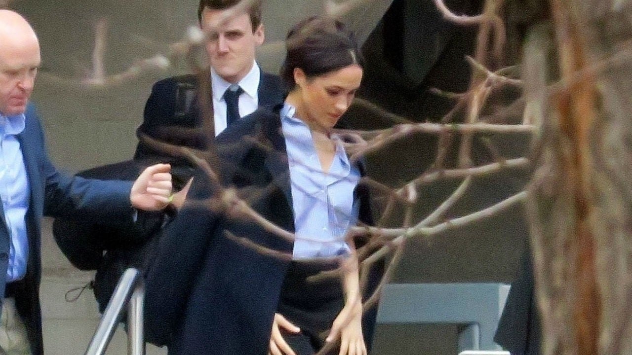 Meghan Markle Makes Private Visit to Her Theater Patronage After Returning to Work: Pic! - www.etonline.com - London