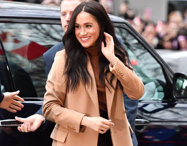 Meghan Markle Steps Out In London Ahead of Shocking Royal Announcement - www.eonline.com - London