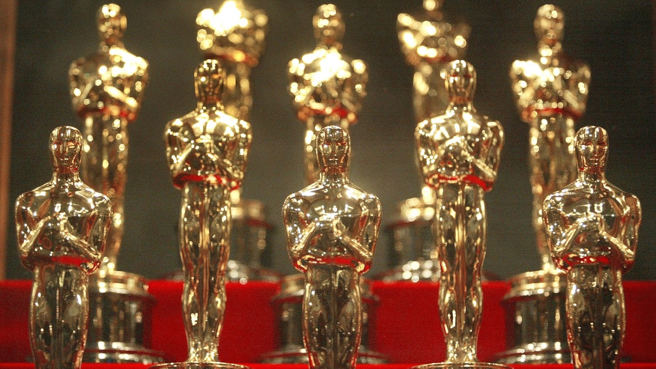 Oscars Will Not Have a Host for Second Straight Year - www.etonline.com