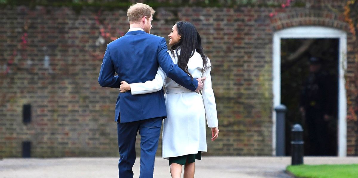 Meghan Markle and Prince Harry Announce They're 'Stepping Back' From Senior Royal Family Roles - www.elle.com - Britain - Canada
