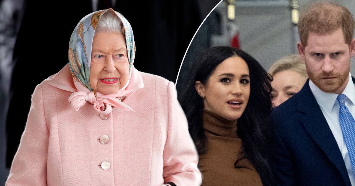 The Queen ‘hurt’ as Prince Harry and Meghan Markle didn’t reveal plans to step down as senior royals - www.ok.co.uk
