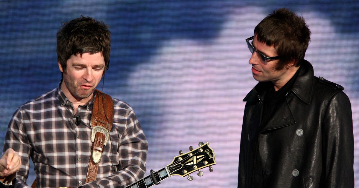 Liam Gallagher sparks Oasis reunion hopes after 'Noel begs to get band back together' - www.dailyrecord.co.uk