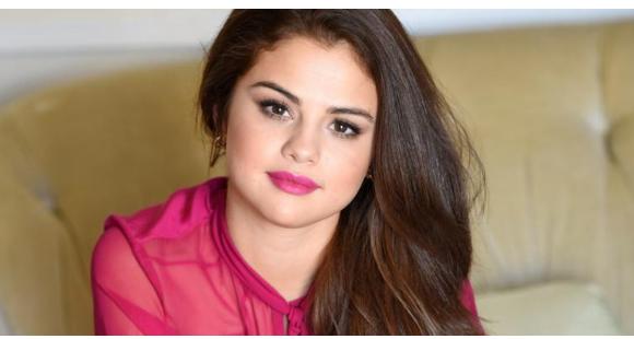 Selena Gomez says there are perks to being single; Deets inside - www.pinkvilla.com - county Love