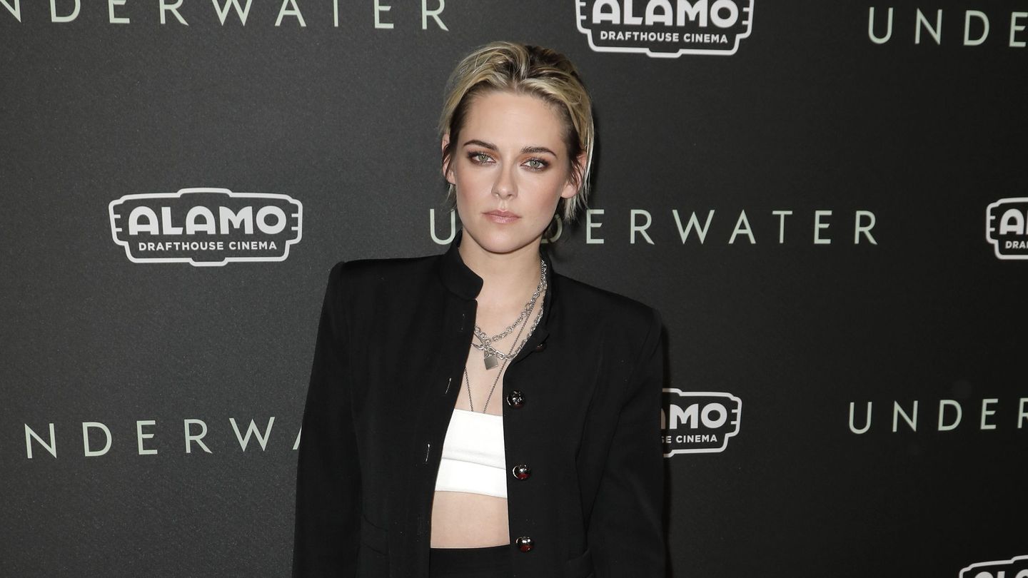 Kristen Stewart Faced One Of Her Greatest Fears To Bring Underwater To Life - www.mtv.com