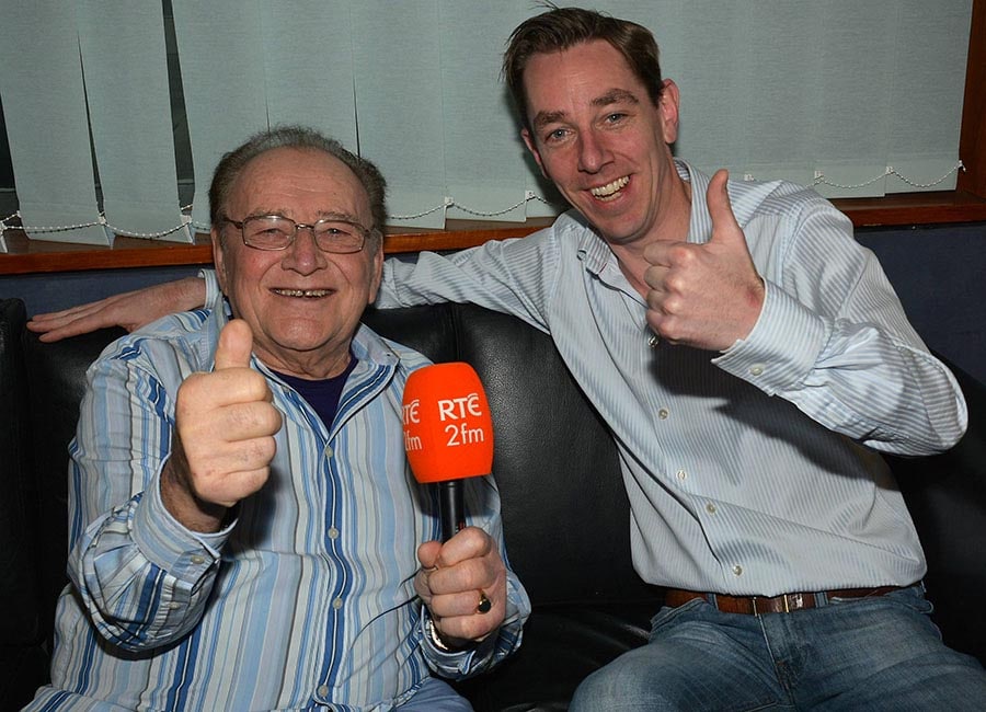 Late Late Show to pay tribute to Larry Gogan this week - evoke.ie - Ireland