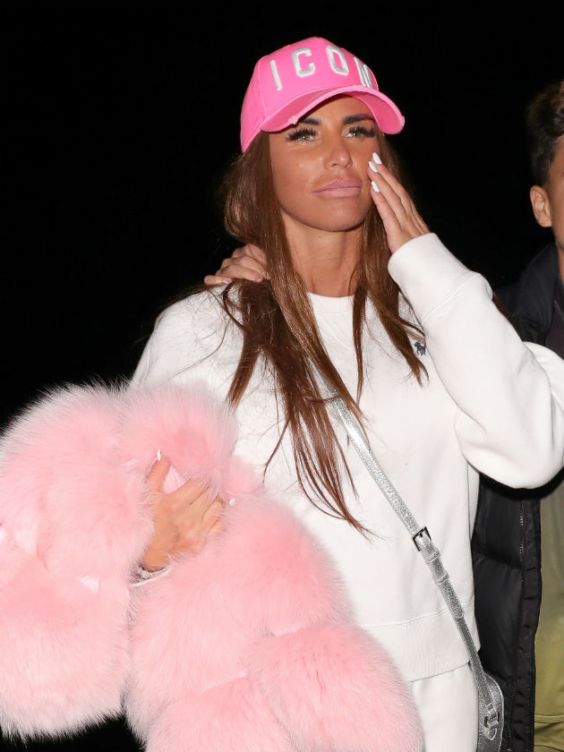 Katie Price is doing dry January in a bid to lose weight after feeling ‘repulsed’ by holiday pics - www.celebsnow.co.uk
