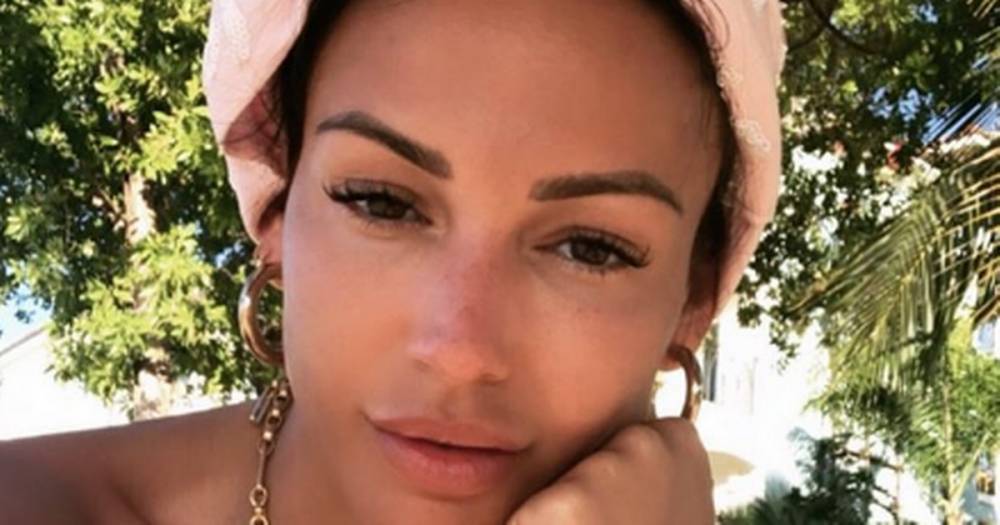 Michelle Keegan stuns in make-up free beach selfie on romantic holiday with Mark Wright in Jamaica - www.ok.co.uk - Jamaica