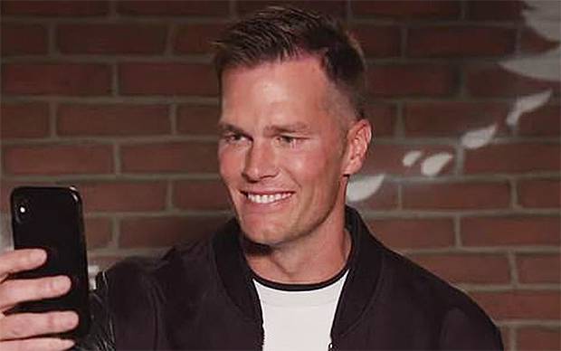 Tom Brady Gets Mocked For Being A ‘Cry Baby’ As He More NFL Stars Read ‘Mean Tweets’ — Watch - hollywoodlife.com