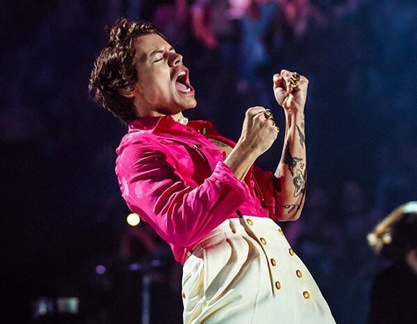 Harry Styles Apologizes After Pre-2020 Super Bowl Show Is Evacuated Due to Stormy Weather - www.eonline.com