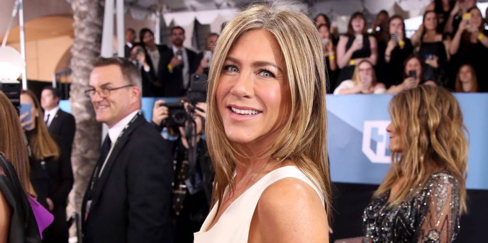 Why Jennifer Aniston and Brad Pitt Won't Have a Moment at the 2020 Oscars - www.elle.com