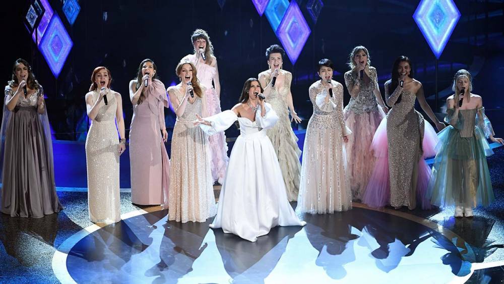 Oscars: Idina Menzel Belts 'Frozen 2's' "Into the Unknown" With 9 Other 'Elsas' - www.hollywoodreporter.com - Norway