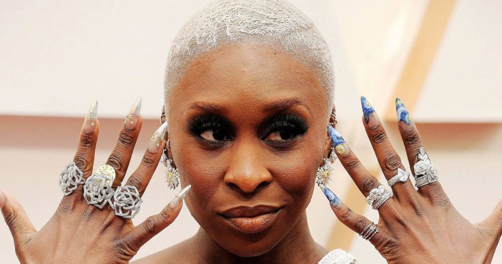 All the Details on Cynthia Erivo’s Touching Starry Night Manicure at the 2020 Oscars - www.usmagazine.com